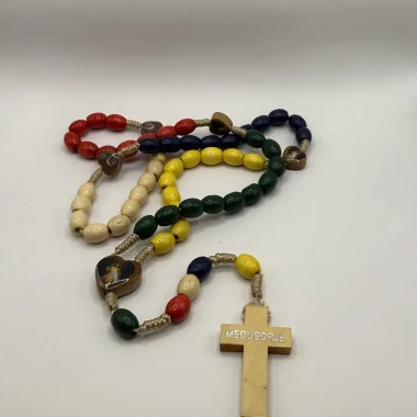 rosary-medjugorje-five-colors-376365