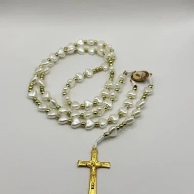 rosary-hearts-white-38736